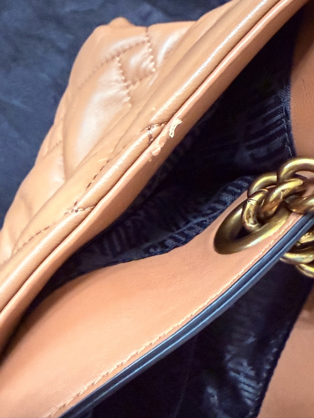 Kurt Geiger Kensington xxl Tan Leather Shoulder Bag with Brass Chain - Picture 6 of 13